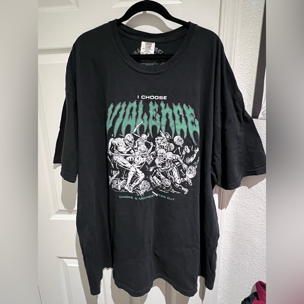 Cracked Bell PHILADELPHIA EAGLES 🦅 Black and Green Graphic Tee